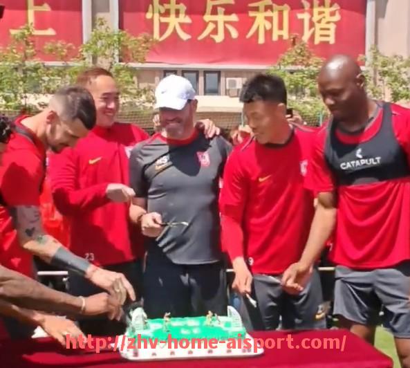 爱体育-耐克签约英超球员及其代言产品分析
